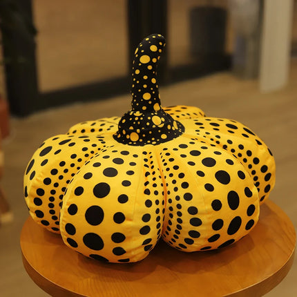 Coussin motif citrouille jaune et noir