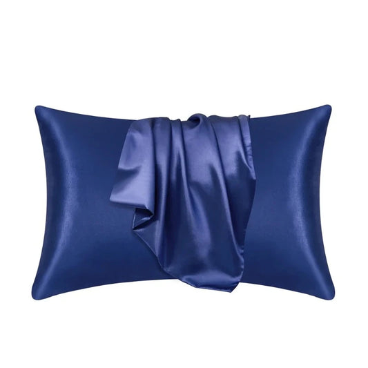 Housse de coussin en soie bleu